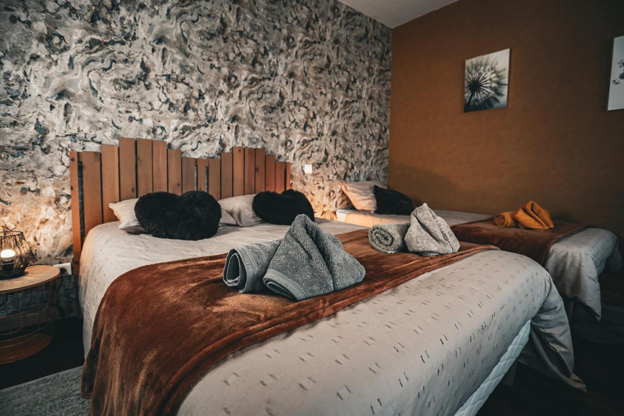 Gite , Au Dormeur Du Val Vireux-Wallerand Exteriér fotografie